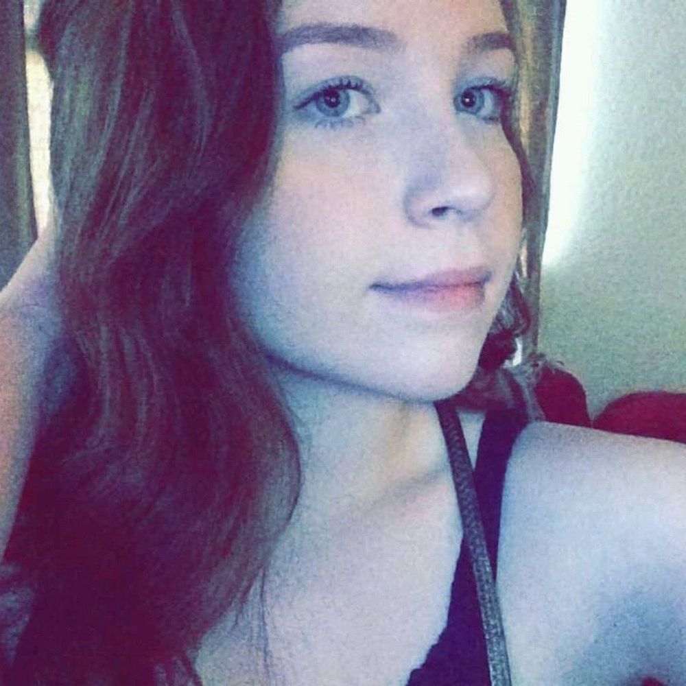 Meet your Posher, Jade